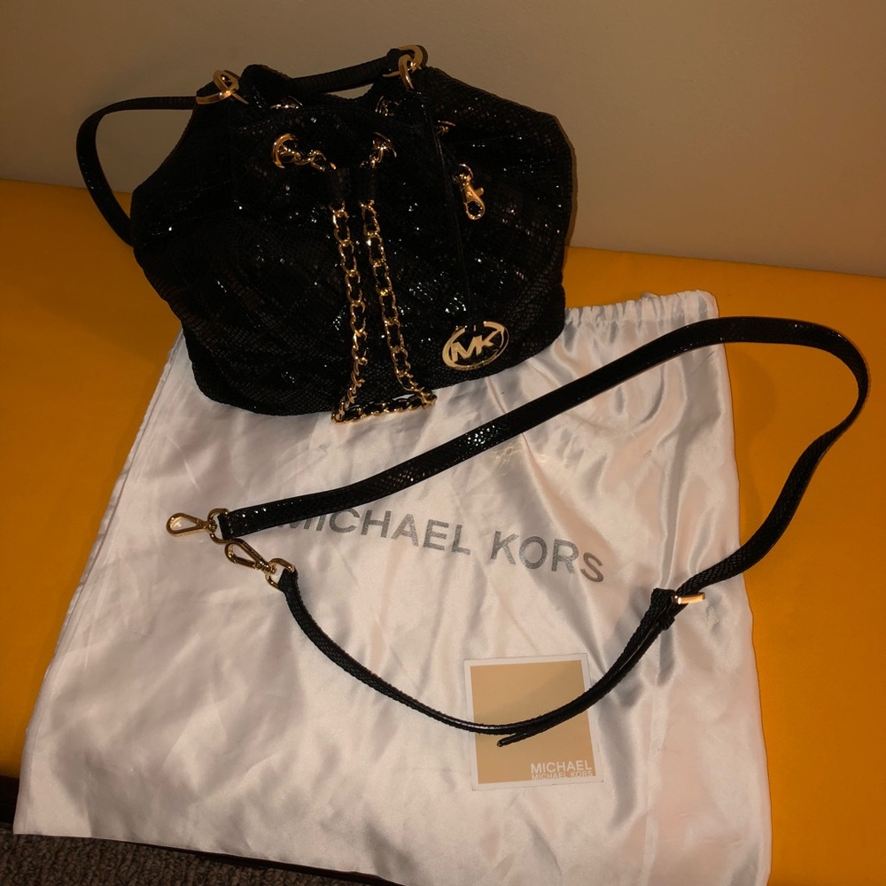 Michael kors leather bag